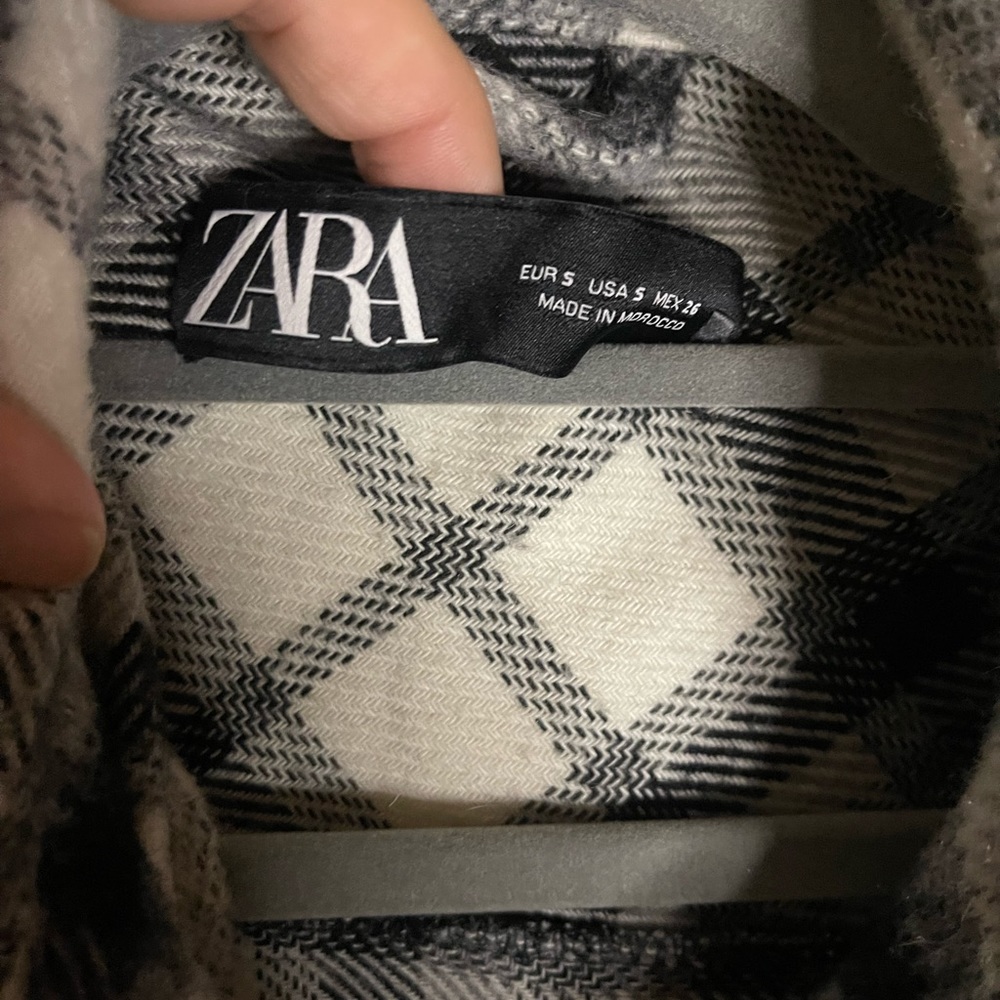 Flannel shacket - Picture 5 of 6